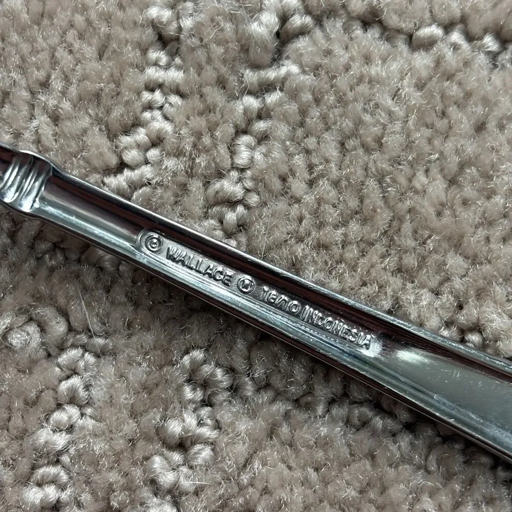Wallace Zenith Frost Stainless 18/10 Flatware Butter Knife 6 5/8